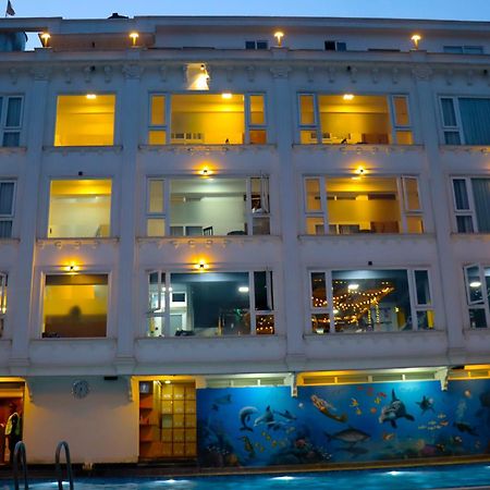 Lotus Club Boutique Hotel カトマンズ エクステリア 写真
